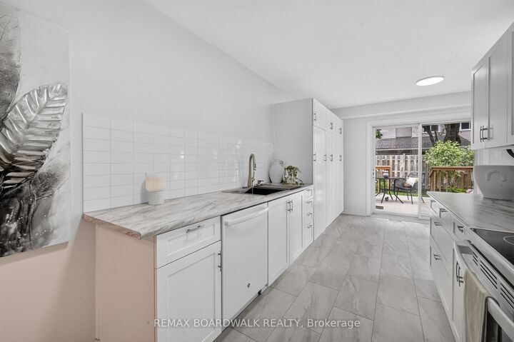 Property Photo:  735 Clearcrest Crescent  ON K4A 3E7 