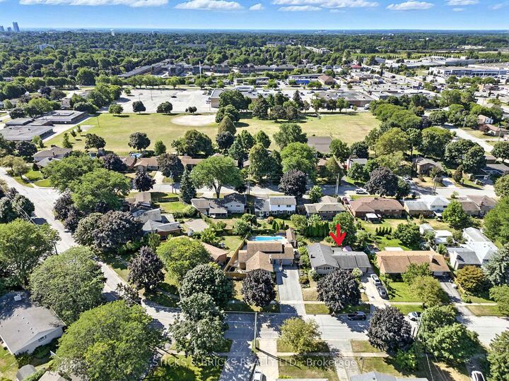 Property Photo:  6762 Cherrygrove Road  ON L2E 5M6 