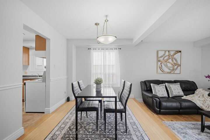 Property Photo: 15 Climie Court ON L1C 4P5