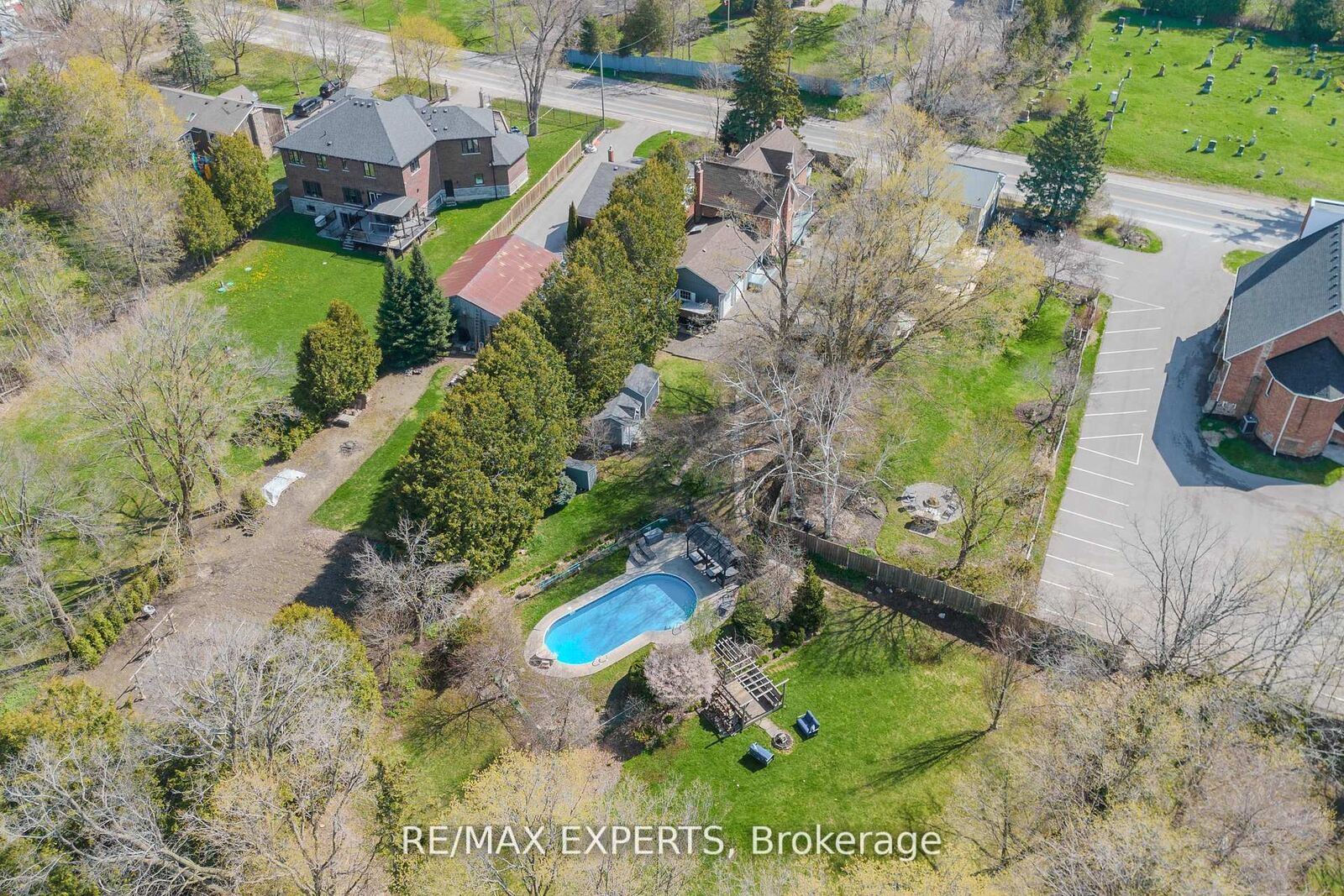 Property Photo: 13676 Ninth Line ON L4A 7X3
