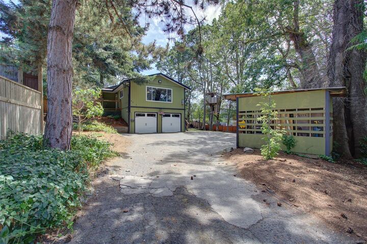 6013 Wisteria Pl — photo 1