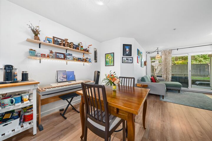 Property Photo:  4833 Brentwood Drive 203  BC V5C 0C3 