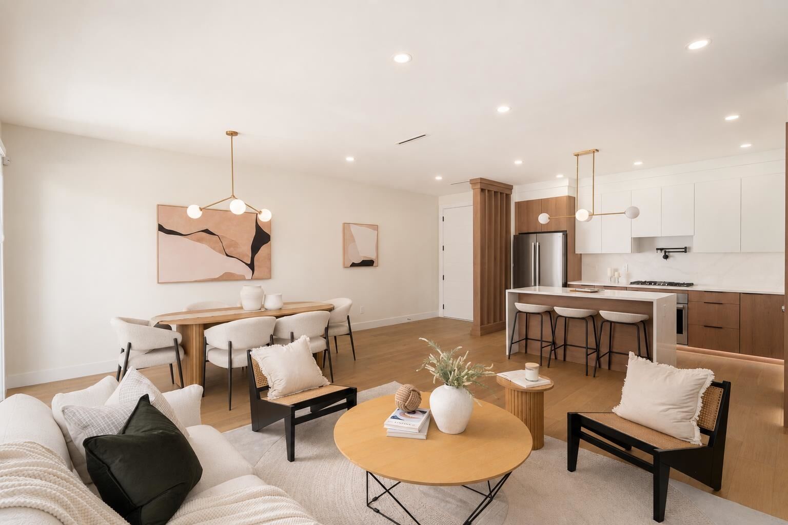 Property Photo: 901 Edgar Avenue 104 BC V3K 2K1