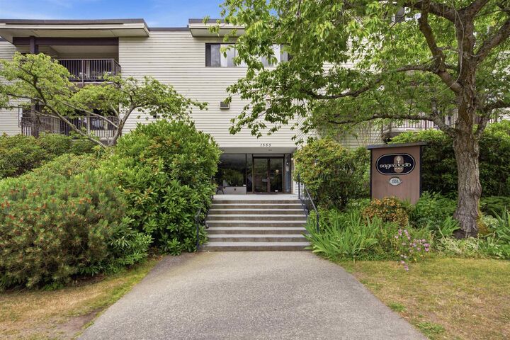 1555 Fir Street 206 — photo 1