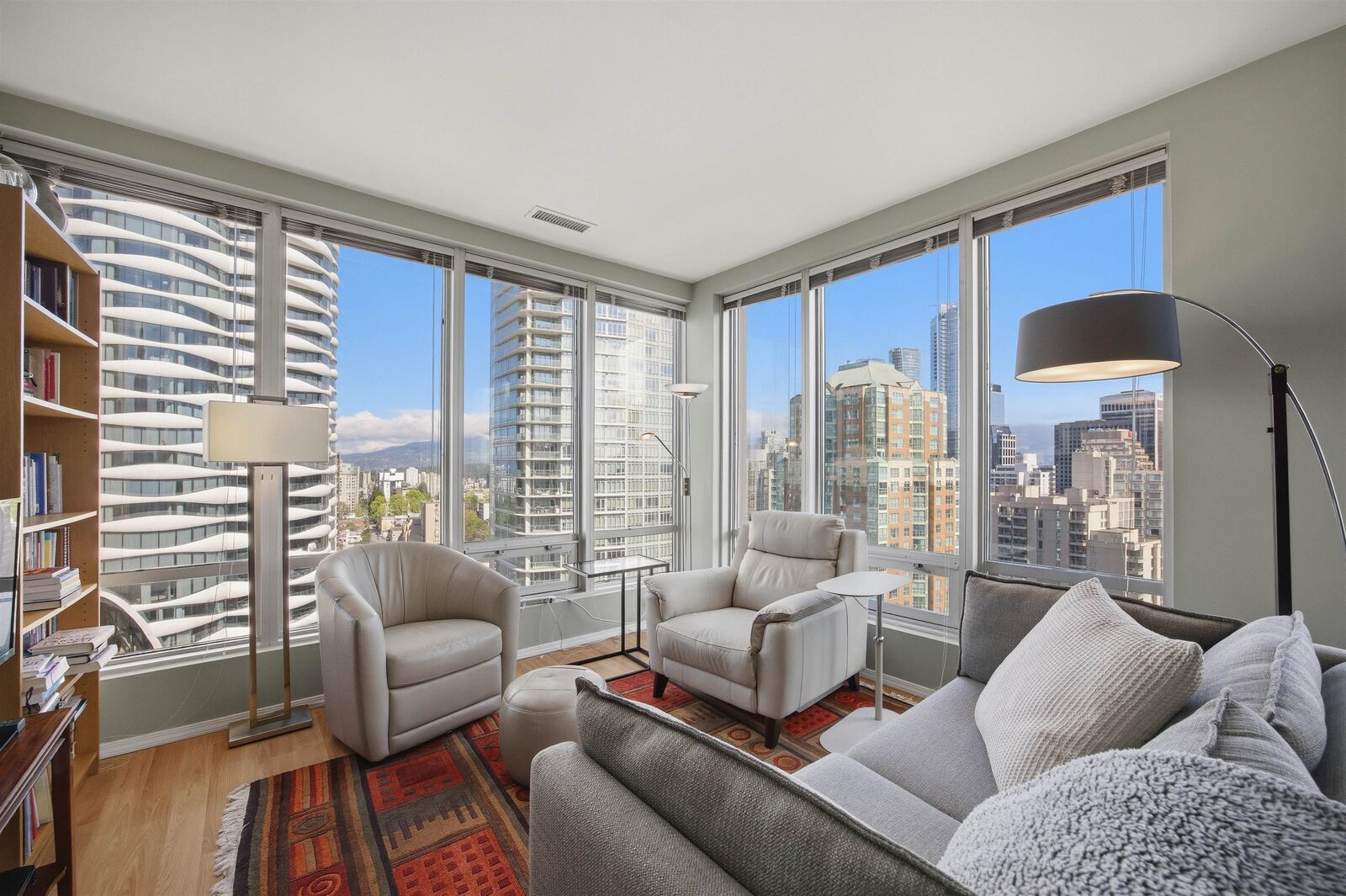 Property Photo:  989 Nelson Street 1607  BC V6Z 2S1 