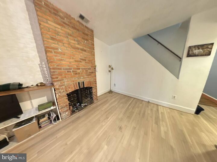 Property Photo:  431 5th Street NE  DC 20002 