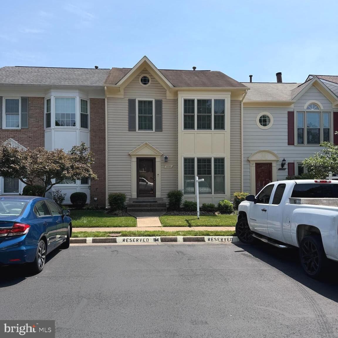 Property Photo:  5250 Stoney Branch Court  VA 20120 