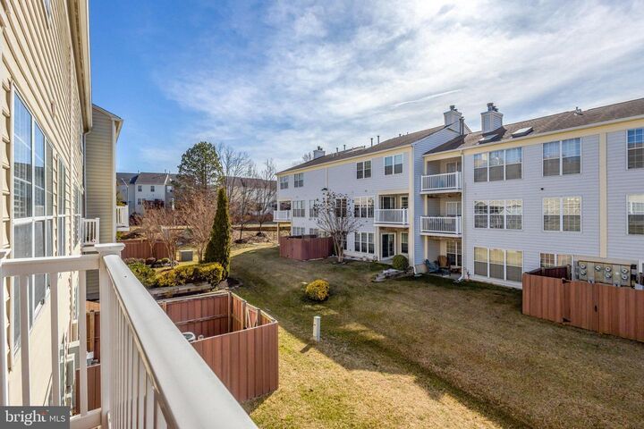 Property Photo:  8204 Catbird Circle 202  VA 22079 