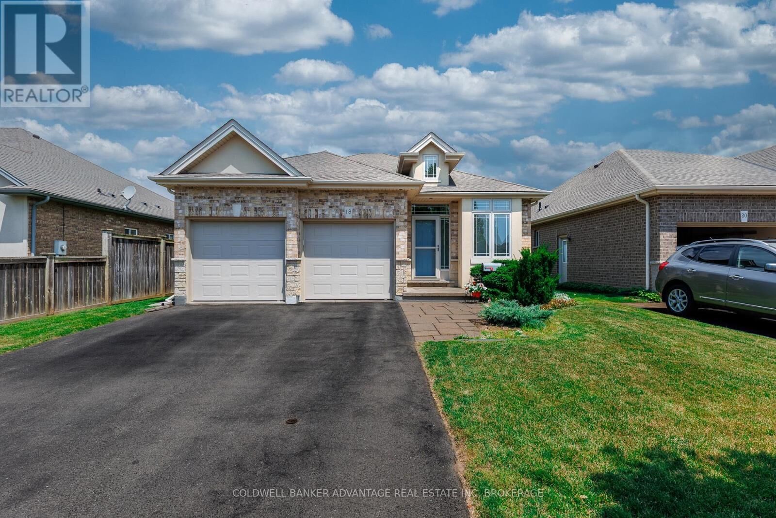 Property Photo:  18 Willson Crossing Court  ON L3E 0P8 