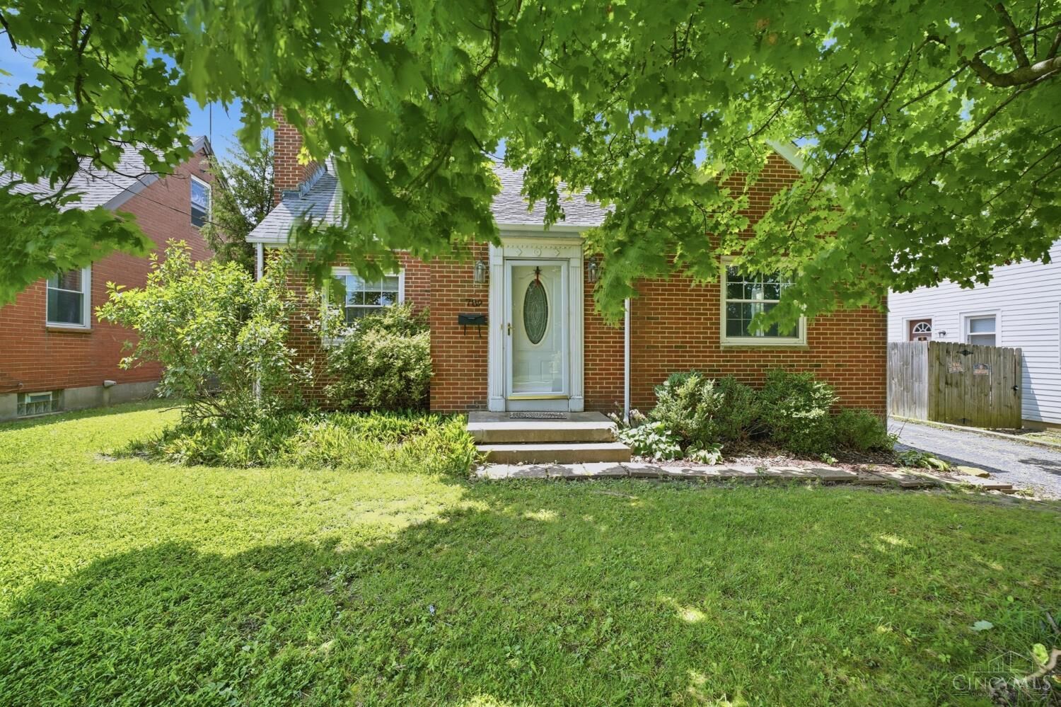 Property Photo:  789 Eaton Avenue  OH 45013 