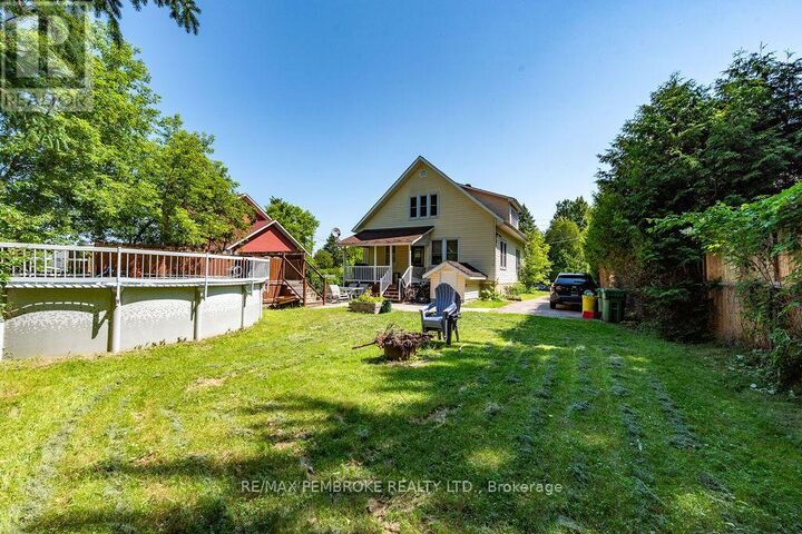 Property Photo:  33 Doran Road  ON K8H 1R1 