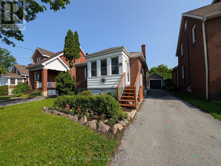 Property Photo: 51 Dundas Street ON K7L 1N4