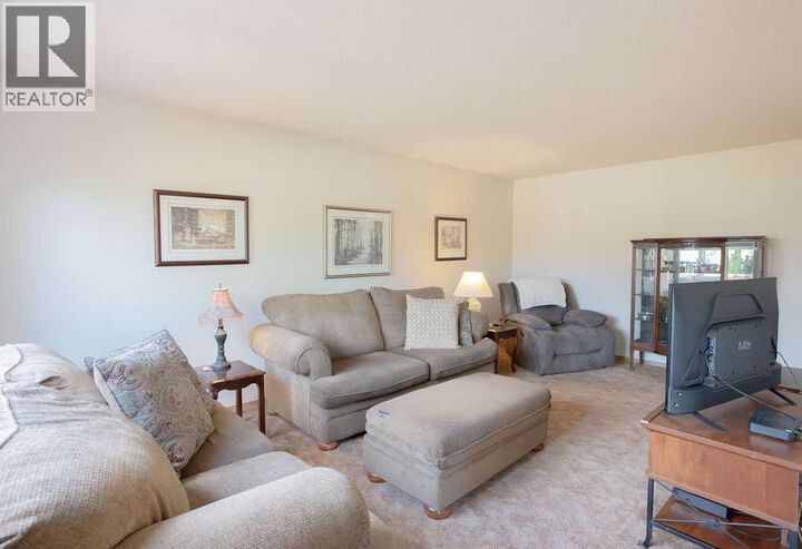 Property Photo: 530 20 Street AB T9W 1H8