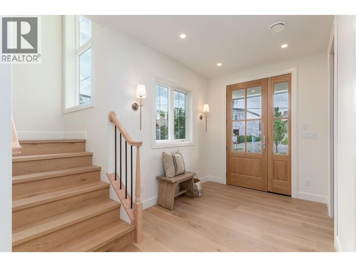 Property Photo: 1502 Laidlaw Street BC V0H 1Z9