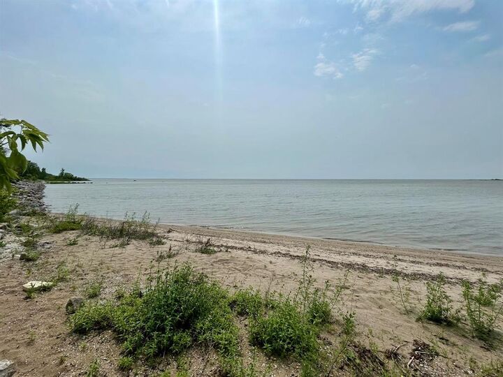 Property Photo:  8 Sunset Bay  MB R0E 0T0 