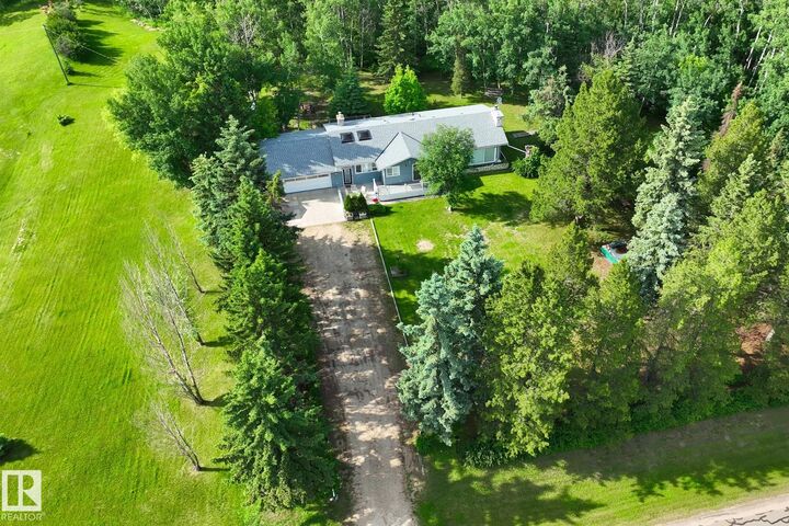 Property Photo: 22560 Wye Road 404 AB T8A 4T6