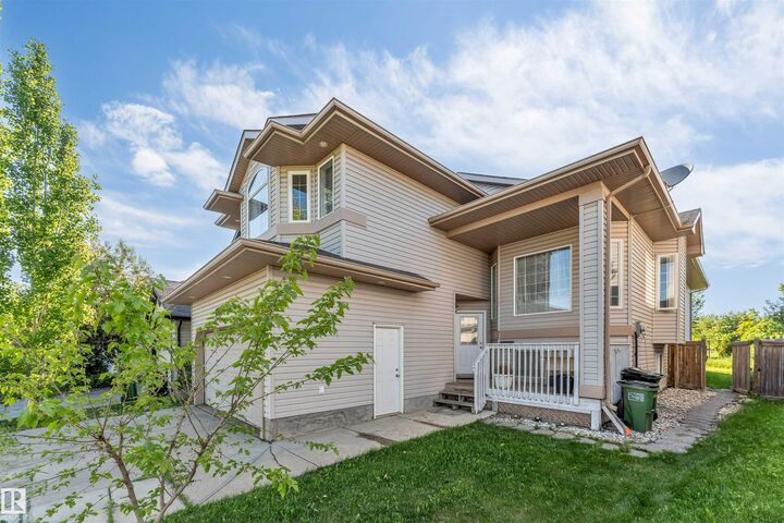 7920 7 Avenue SW — photo 1
