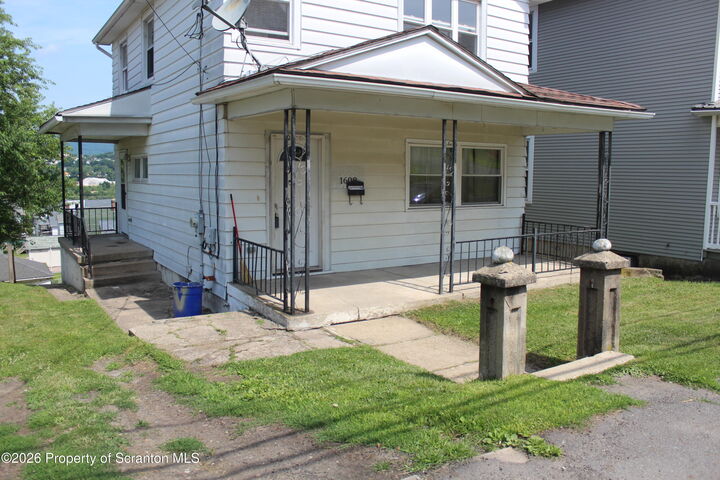 Property Photo:  1608 Prospect Avenue  PA 18505 