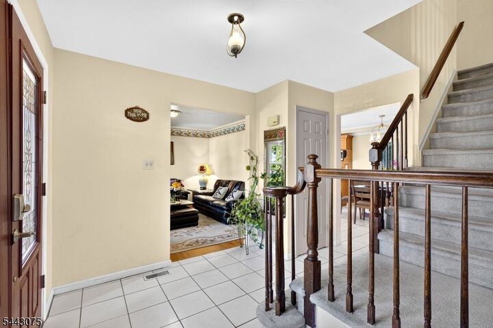 Property Photo:  30 Hamilton Ln  NJ 08536 