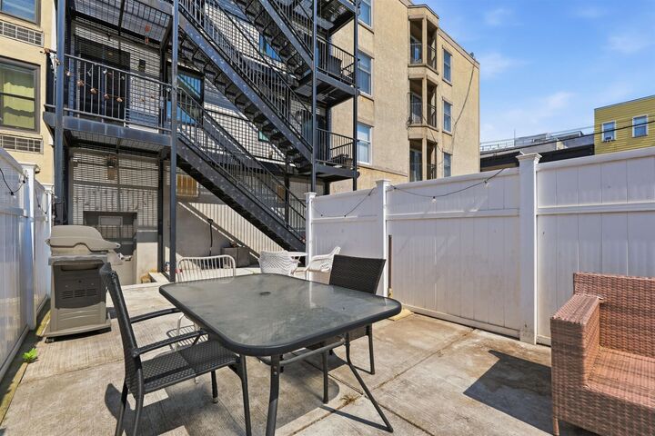 Property Photo:  529 Jefferson St 2  NJ 07030 