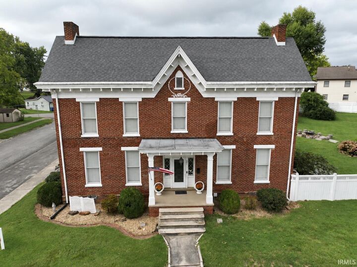 Property Photo:  501 E Main Street  IN 47553 