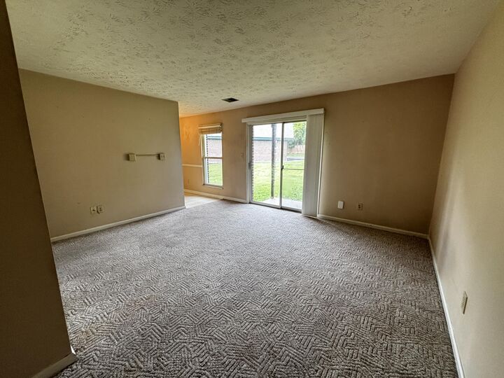 Property Photo: 1310 Louisville Road 21 KY 40601