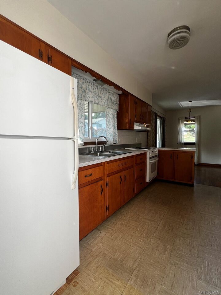 Property Photo: 105 Cedar Avenue #1 NY 12553
