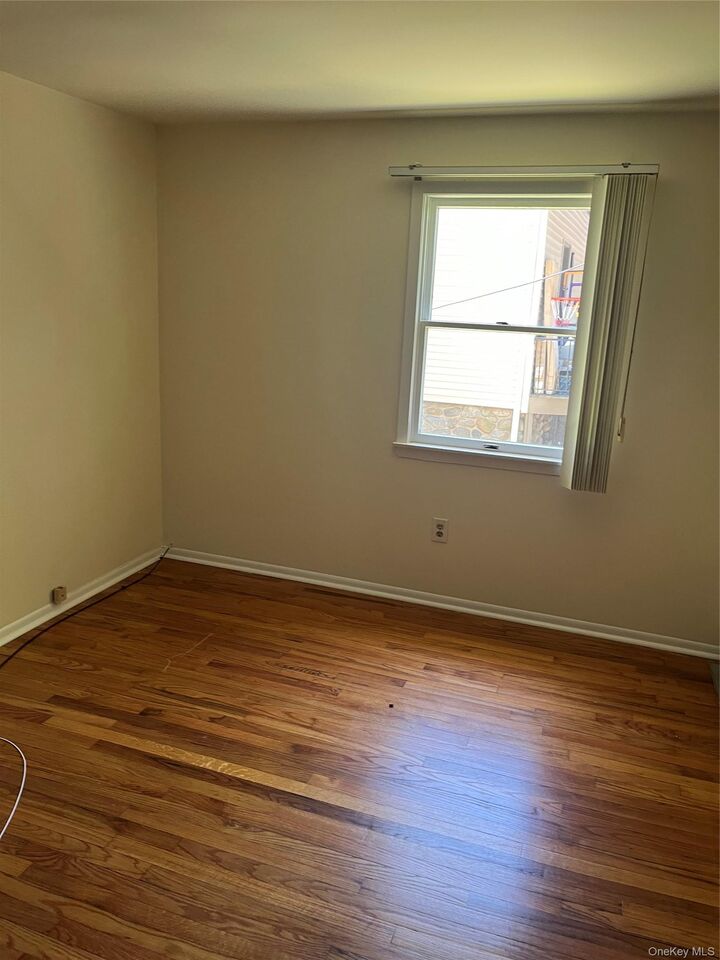 Property Photo:  45 S Middletown Road  NY 10965 