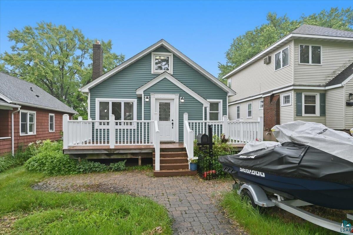 Property Photo:  2862 Wellington St  MN 55806 