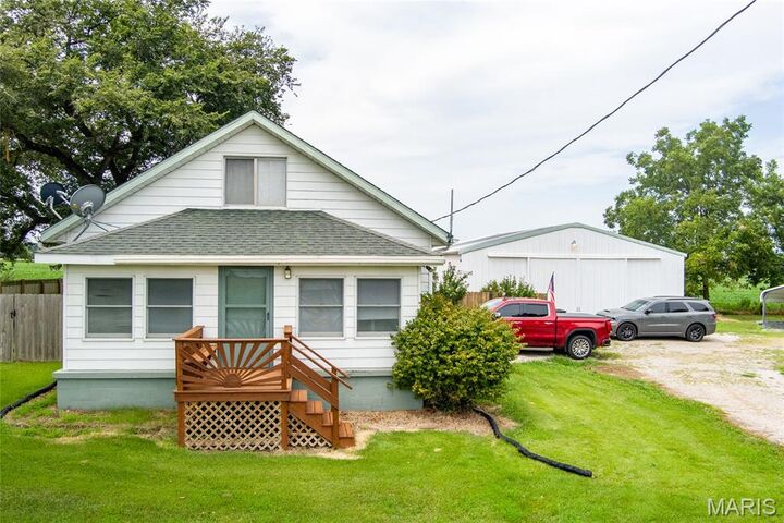 Property Photo:  6015 State Route 4  IL 62258 