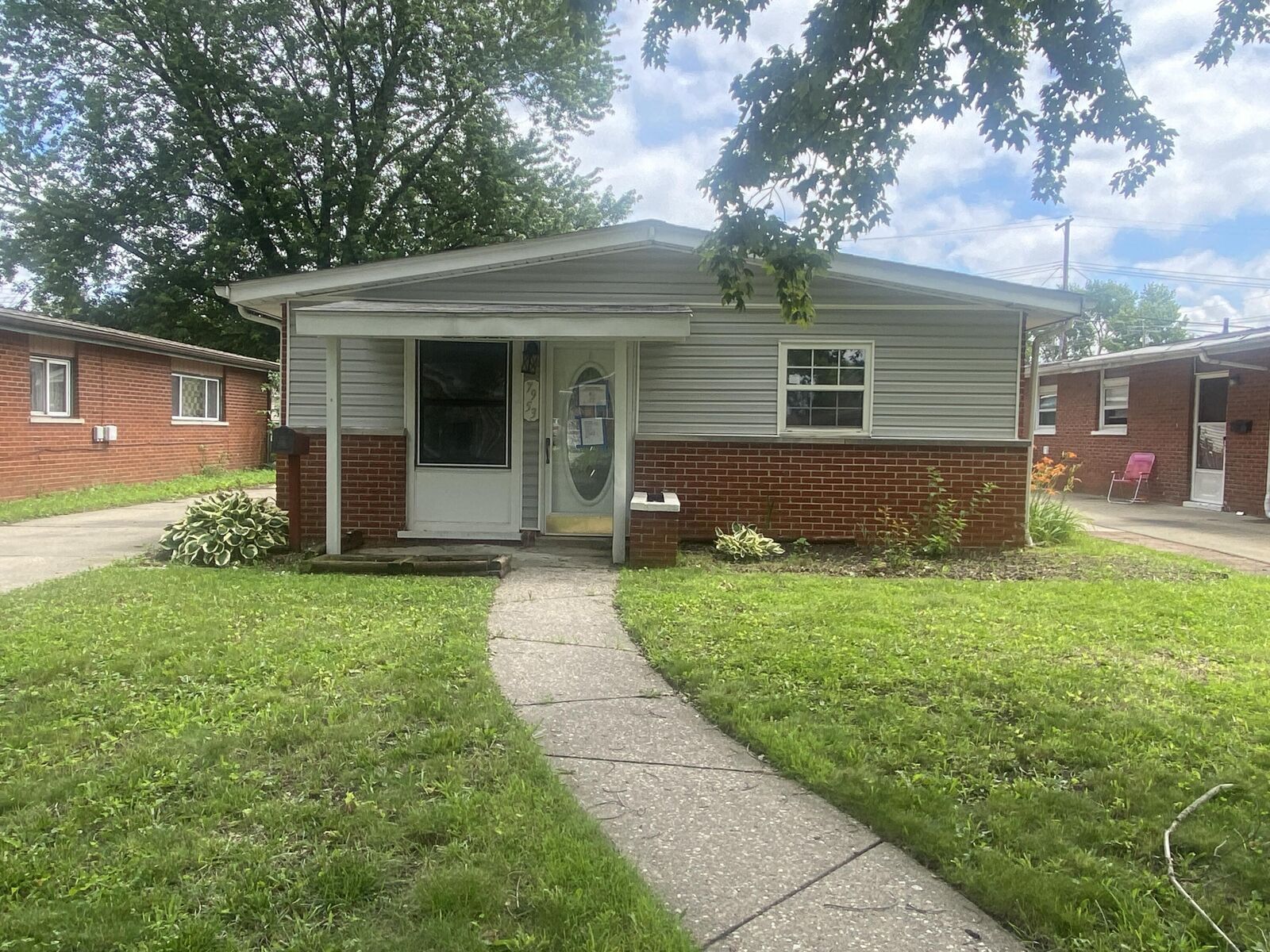 Property Photo:  7953 Elm Street  MI 48180 