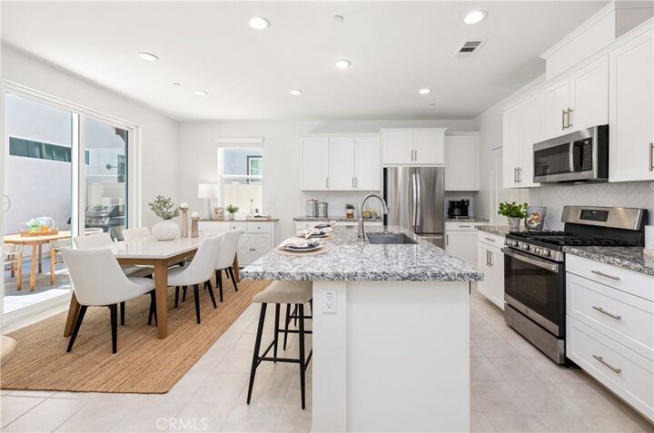 Property Photo: 32407 Brunello Way CA 92591