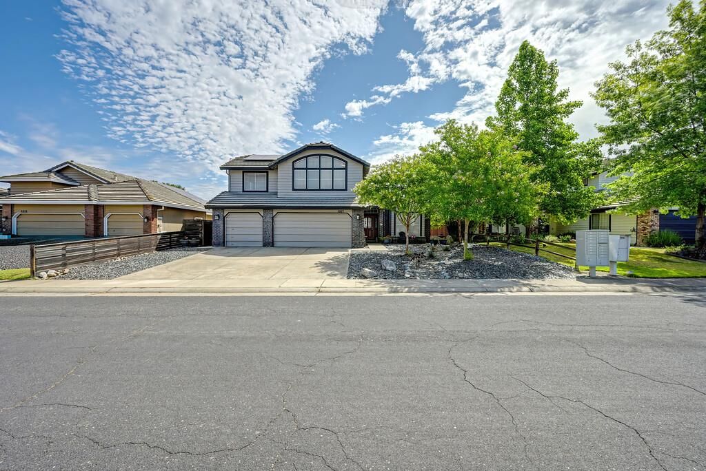 Property Photo: 5937 Blackstone Drive CA 95765