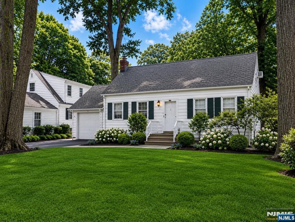 Property Photo:  879 Midland Road  NJ 07649 