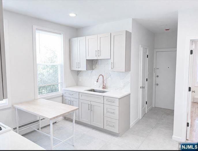 Property Photo:  171 Bergen Avenue 2  NJ 07032 