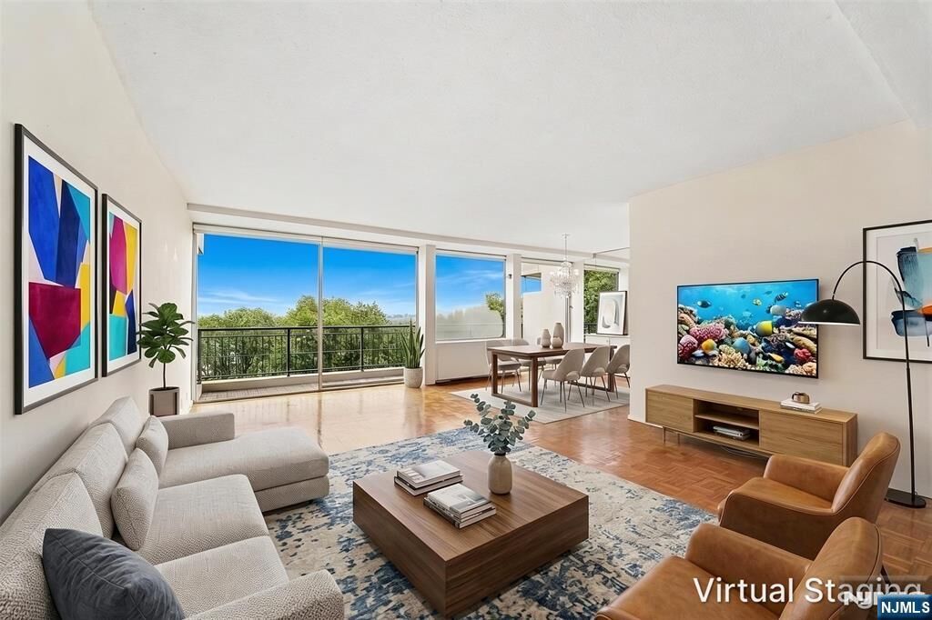 Property Photo: 4 Horizon Road # G18 NJ 07024