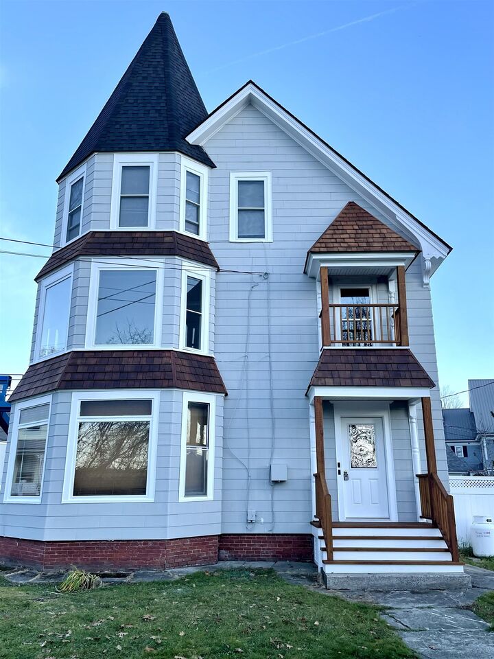 Property Photo:  26 Elm Street  NH 03785 