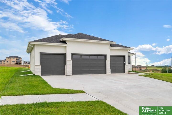 Property Photo:  5725 197th Avenue  NE 68022 