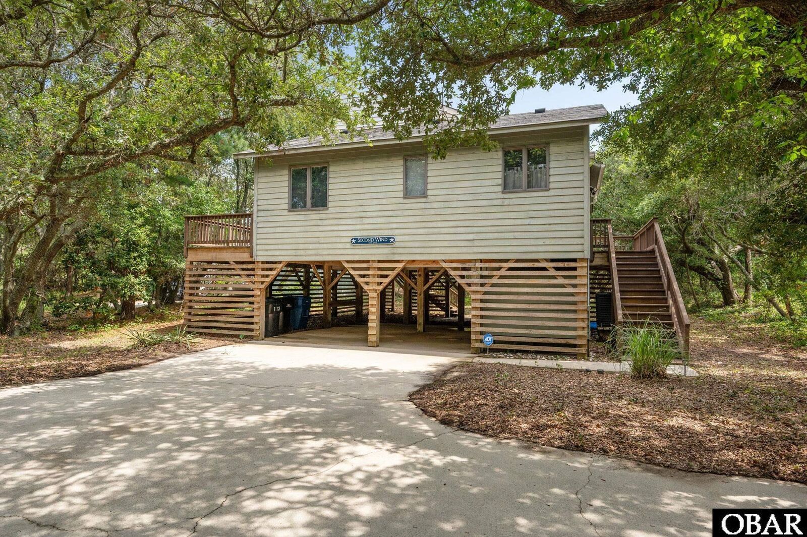 Property Photo: 113 E Sea Hawk Drive NC 27949