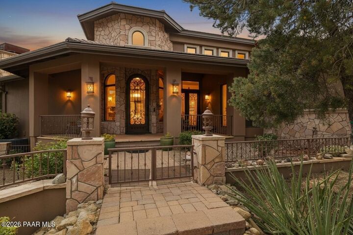 Property Photo: 4680 W Distant View Trail AZ 86305