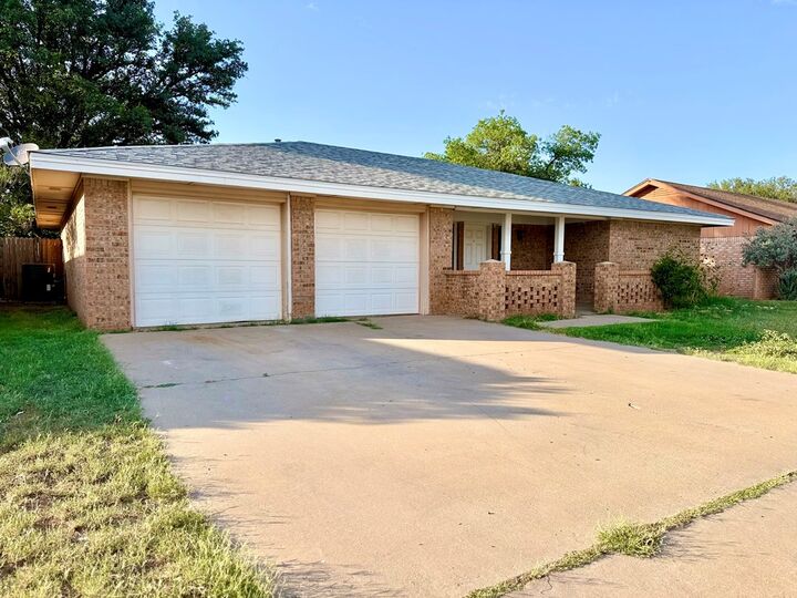 Property Photo: 4304 Gulf Ave TX 79707