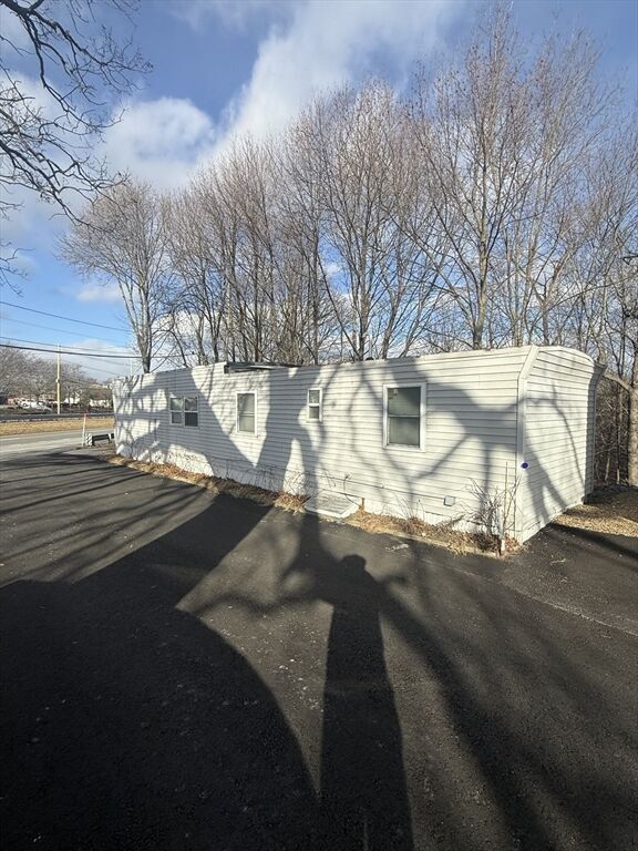 Property Photo:  103 Newbury St 1  MA 01923 