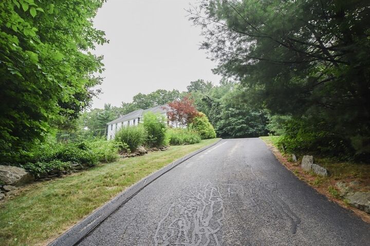 Property Photo:  8 Martin Rd  MA 01506 
