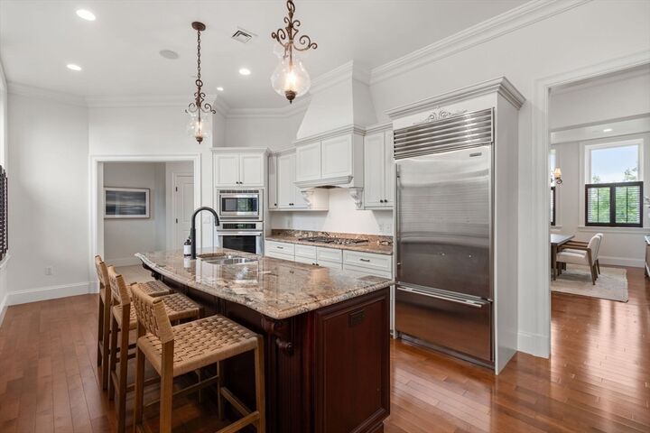 Property Photo: 120 Seaver St E201 MA 02445