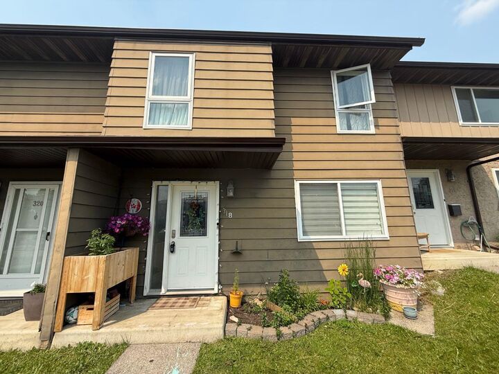 Property Photo: 457 Collinge Road 318 AB T7V 1K8