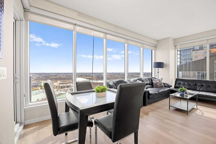 Property Photo:  1320 1 Street SE 2402  AB T2G 0G8 