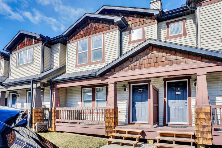Property Photo: 142 Panatella Park NW AB T3K 6K4