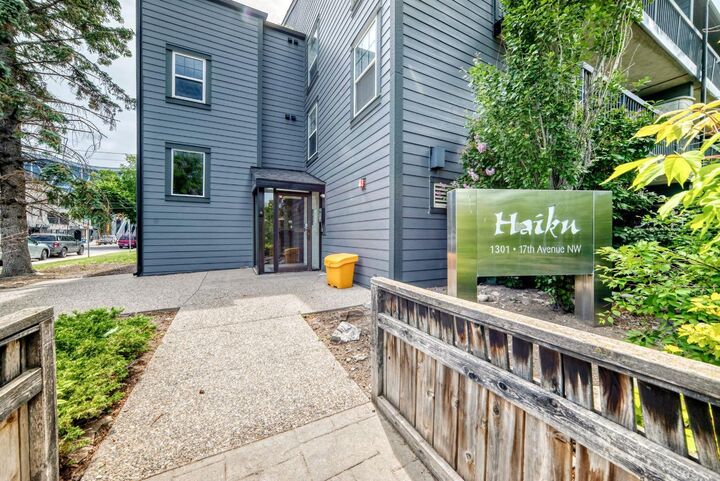 Property Photo: 1301 17 Avenue NW 304 AB T2M 0R2