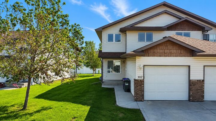 6220 Orr Drive 102 — photo 1