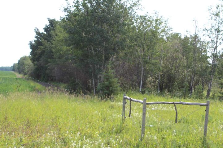 Property Photo: 155 Range NW AB T0H 1N0